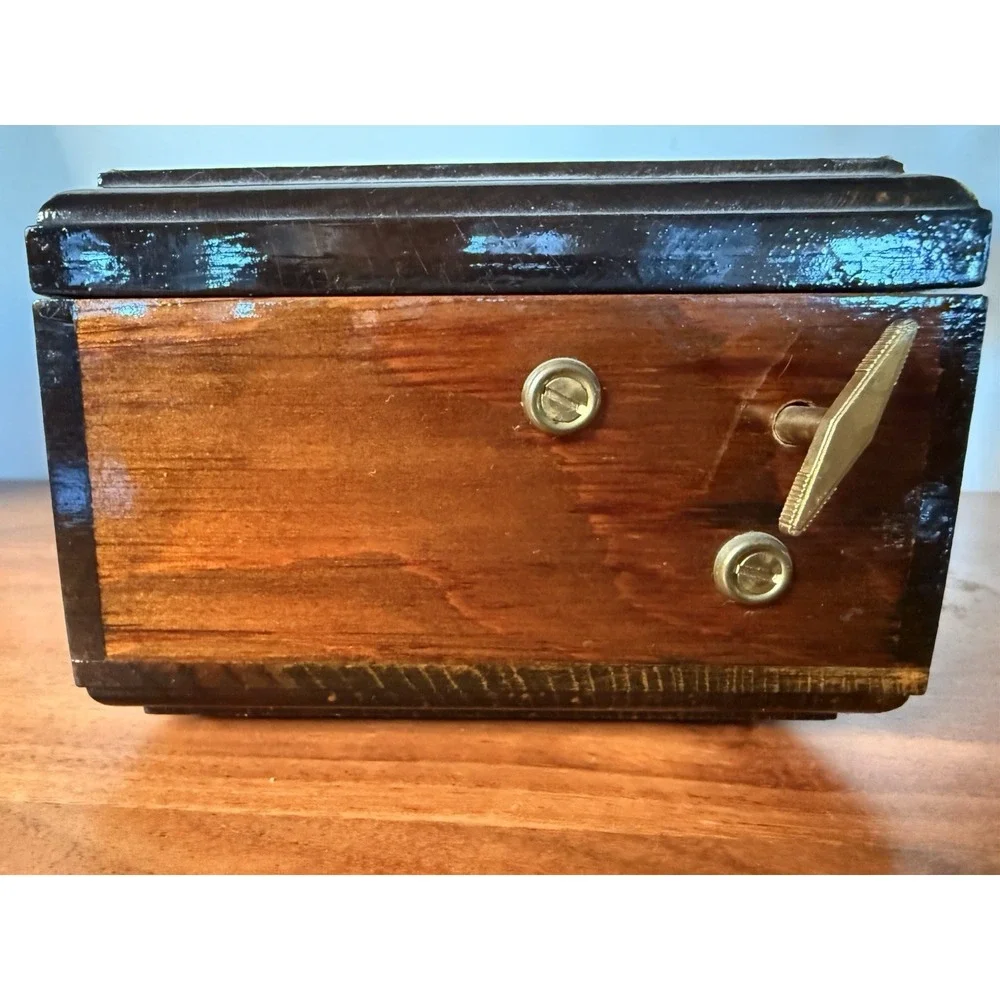 Antique Handmade Jewlery Music Box made by Doris, local artist 8x5x3.75